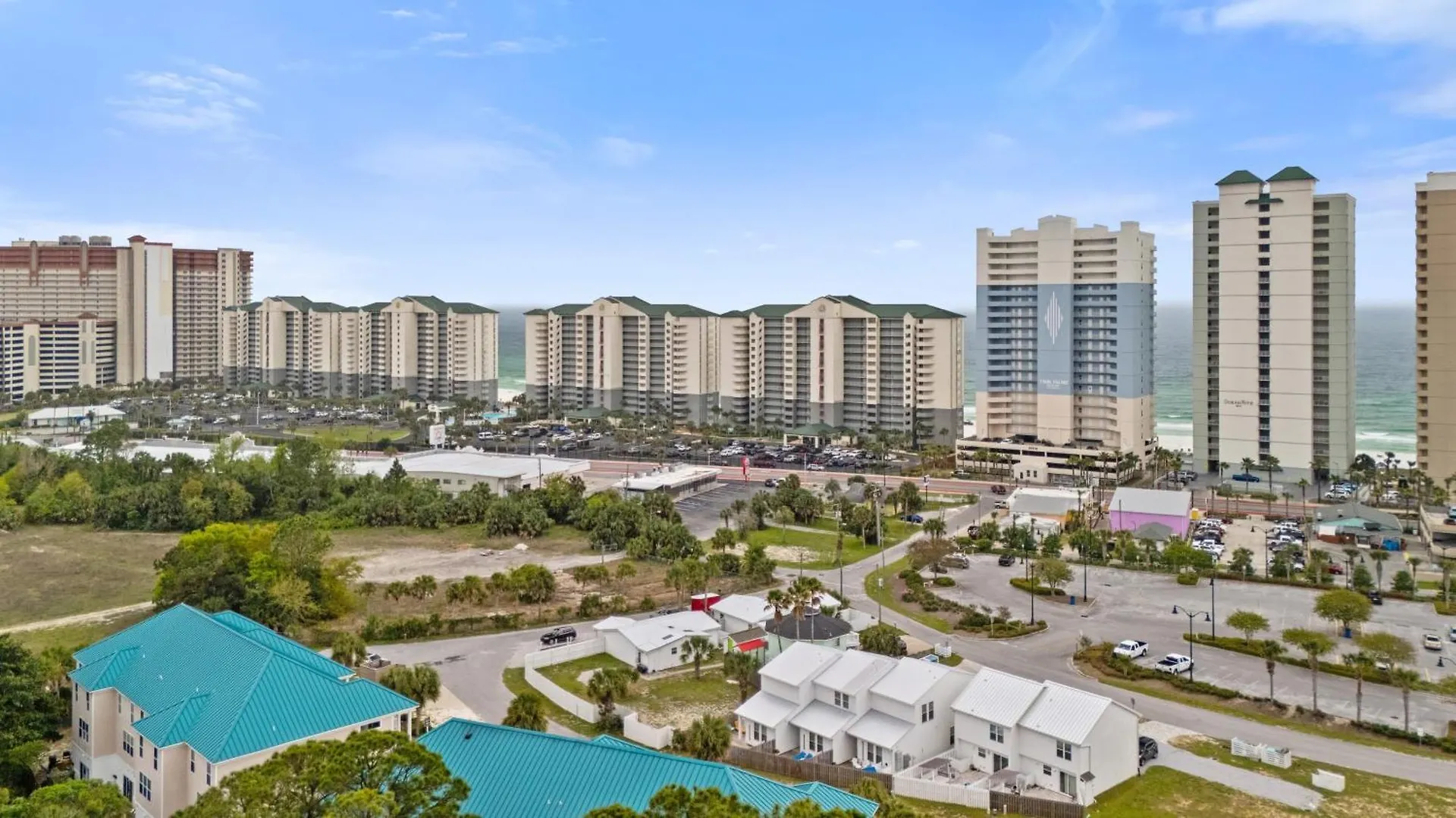 Tidal Charm By Avantstay Walk To Beach Community Pool Balcony Ocean Views Панама-Сити 0*,  США