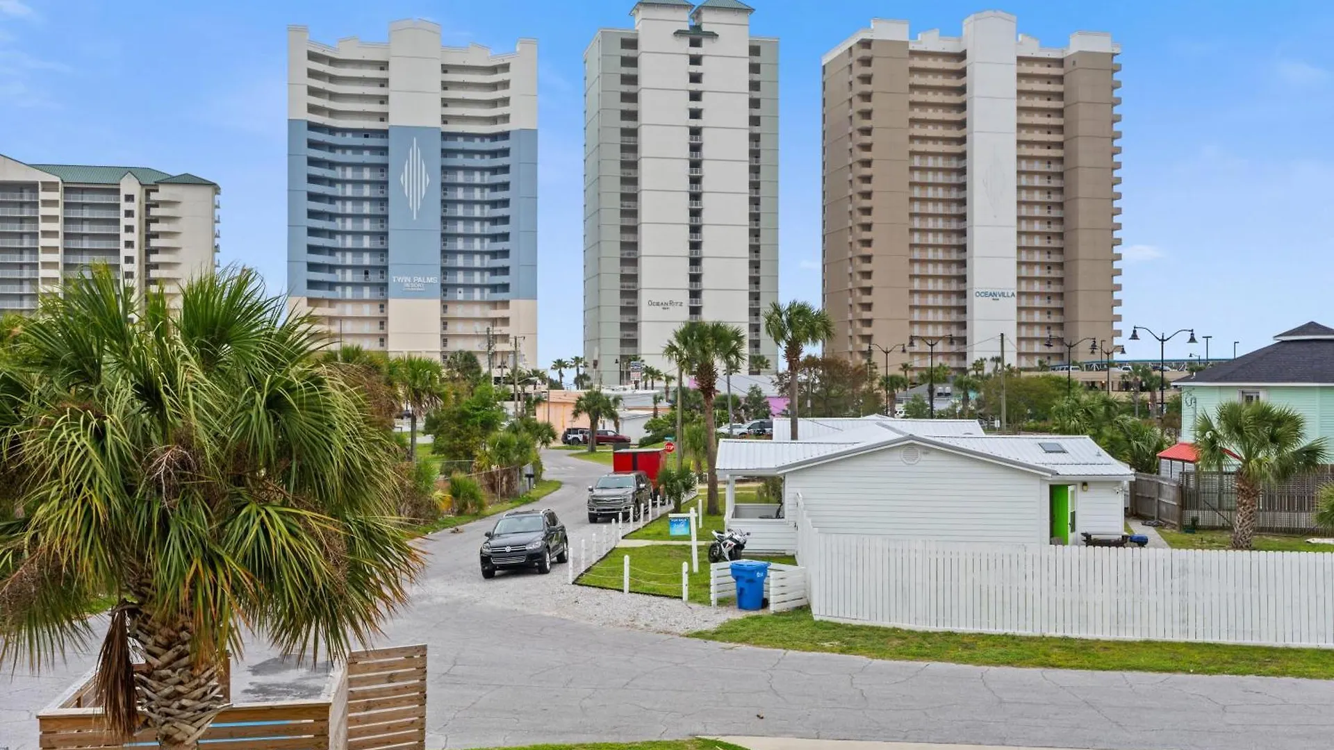 Дом отдыха Tidal Charm By Avantstay Walk To Beach Community Pool Balcony Ocean Views Панама-Сити США